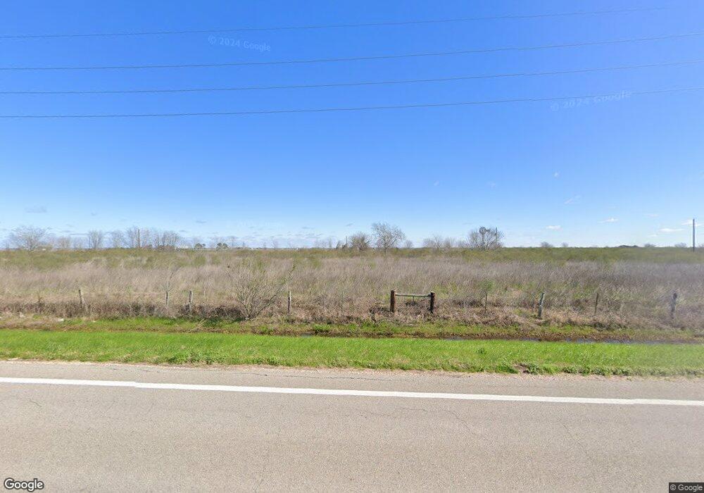 4606 Fm 1952 Rd, Wallis, TX 77485 - photo 1