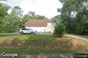 57 Parker St, Reynolds, GA 31076