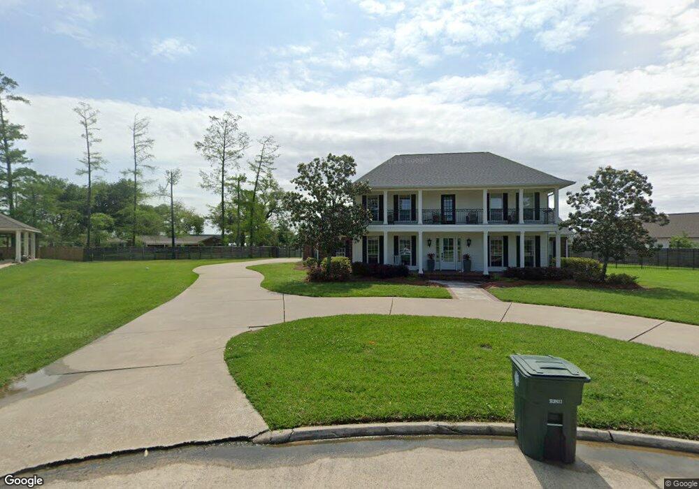 901 Belle Arbes St, Lake Charles, LA 70605 - photo 1