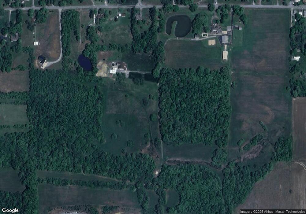 721 Beggs St, Harrisburg, IL 62946 - photo 1