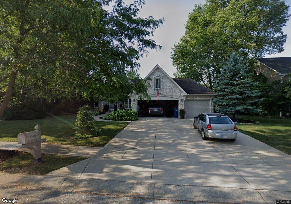 10665 Woodmont Ln, Fishers, IN 46037 - photo 1