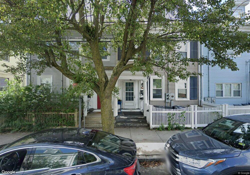 72 Spring St unit 1T, Cambridge, MA 02141 - photo 1