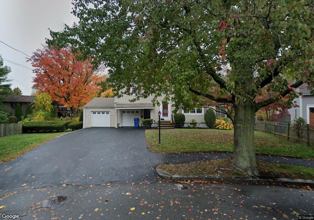 35 Elmcrest Rd, Wakefield, MA 01880 - photo 1