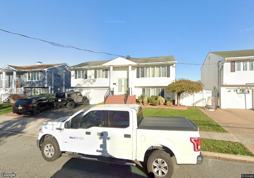 3739 Oceanside Rd E, Oceanside, NY 11572 - photo 1