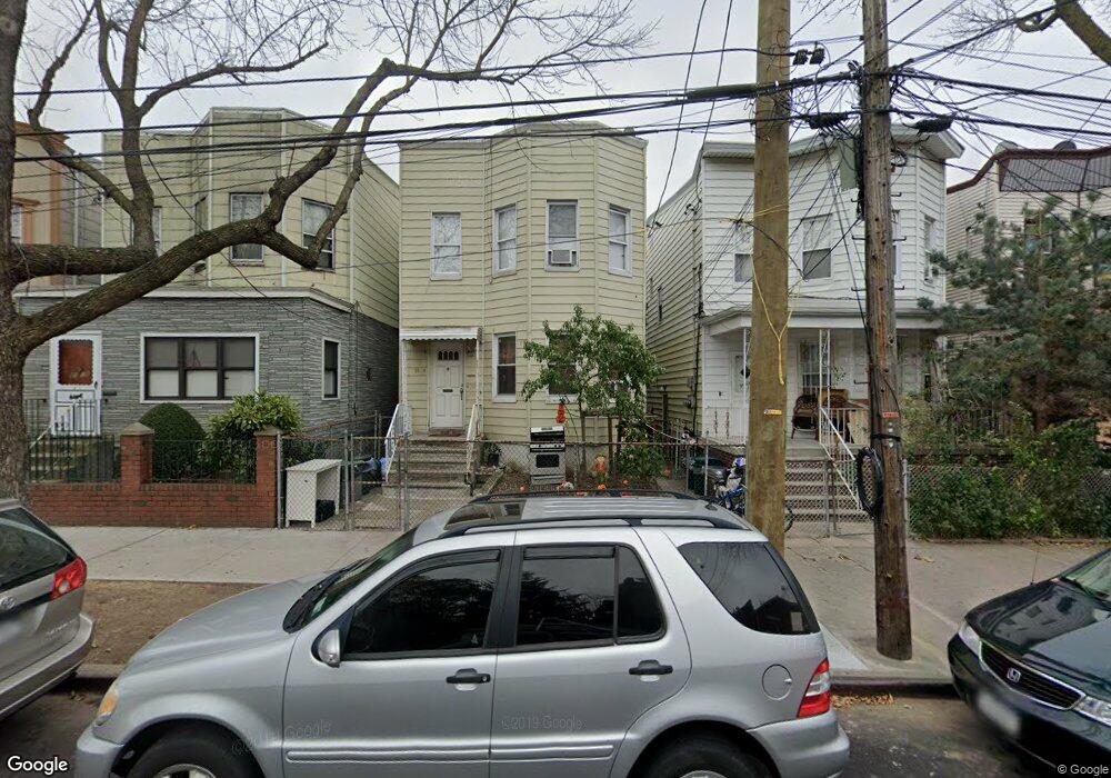 9514 40th Rd, Elmhurst, NY 11373 - photo 1