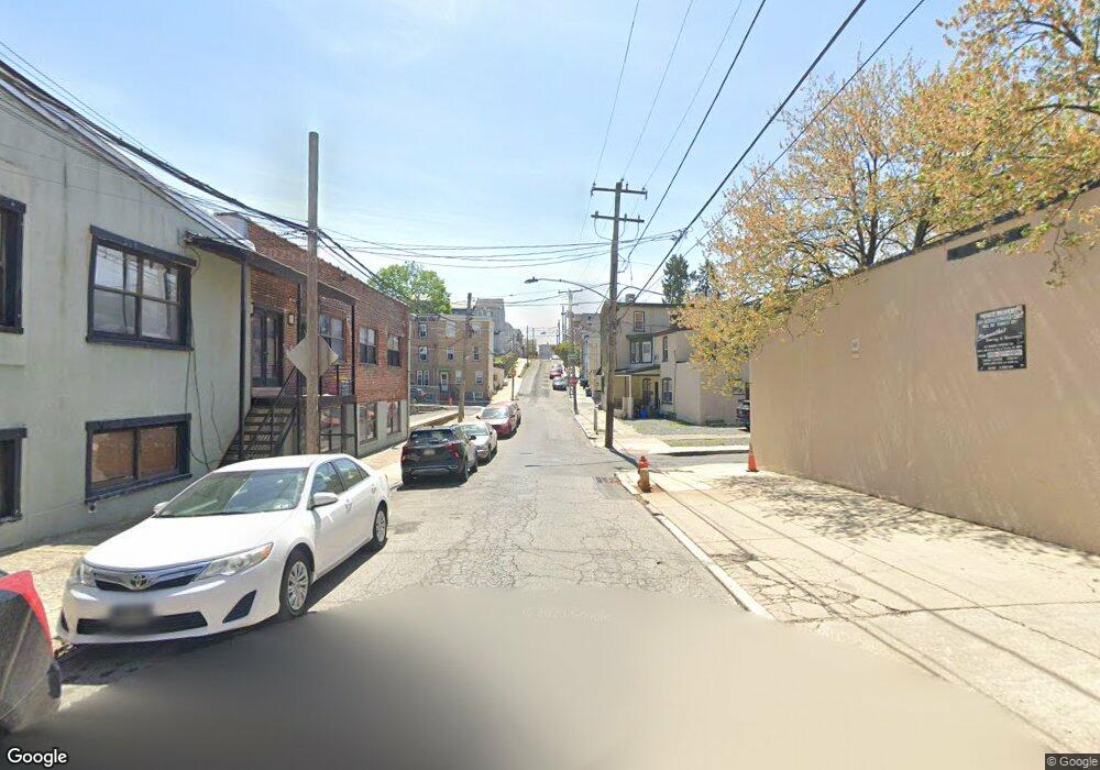 45281 Wilde St, Philadelphia, PA 19127 - photo 1