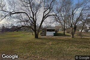 501 S 3rd Ave, Woonsocket, SD 57385
