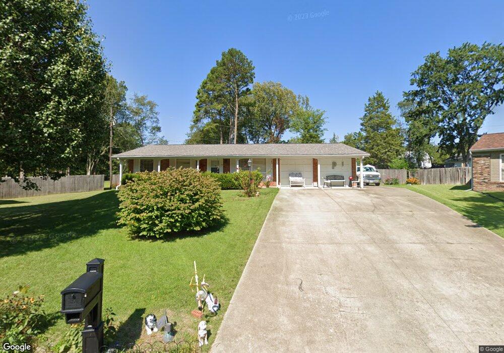 9 Valley Forge Dr, Harrisburg, IL 62946 - photo 1