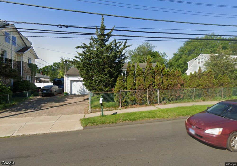 134 Meloy Rd, West Haven, CT 06516 - photo 1