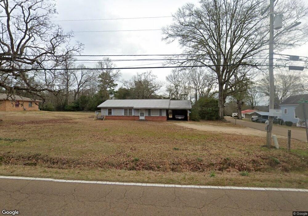 703 Tyler Ave, Tylertown, MS 39667 - photo 1