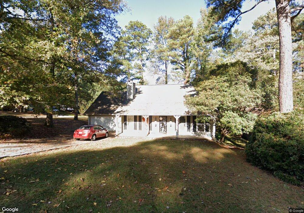 948 Park Forest Dr NW, Lilburn, GA 30047 - photo 1