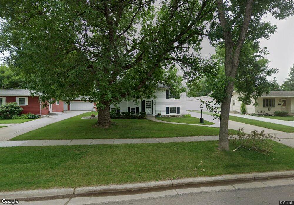106 27th Ave N, Fargo, ND 58102 - photo 1