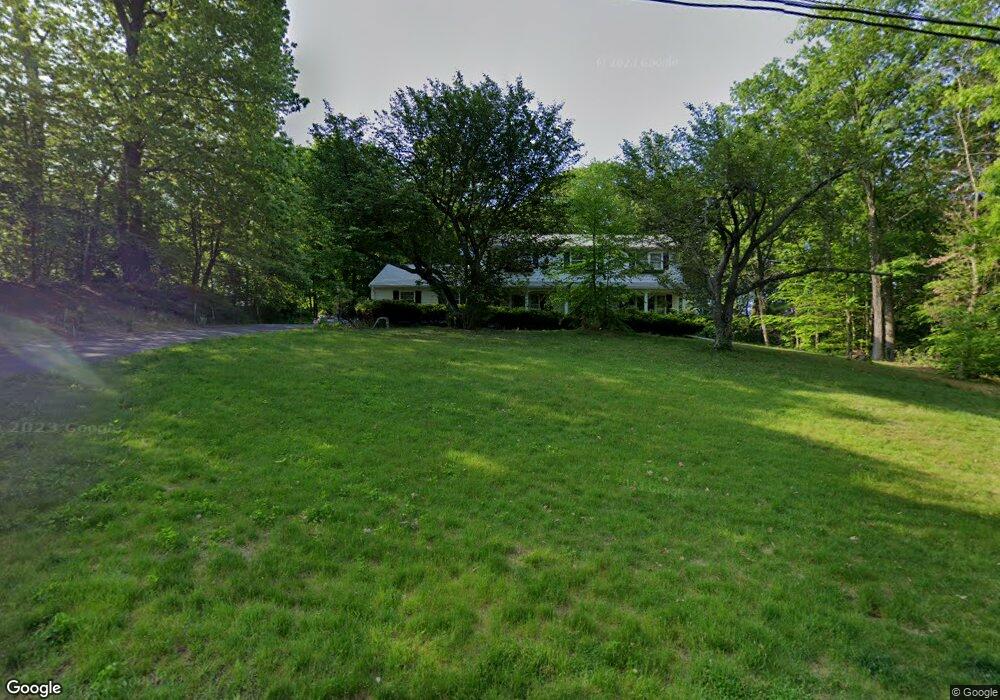 44 Partridge Ln, Trumbull, CT 06611 - photo 1