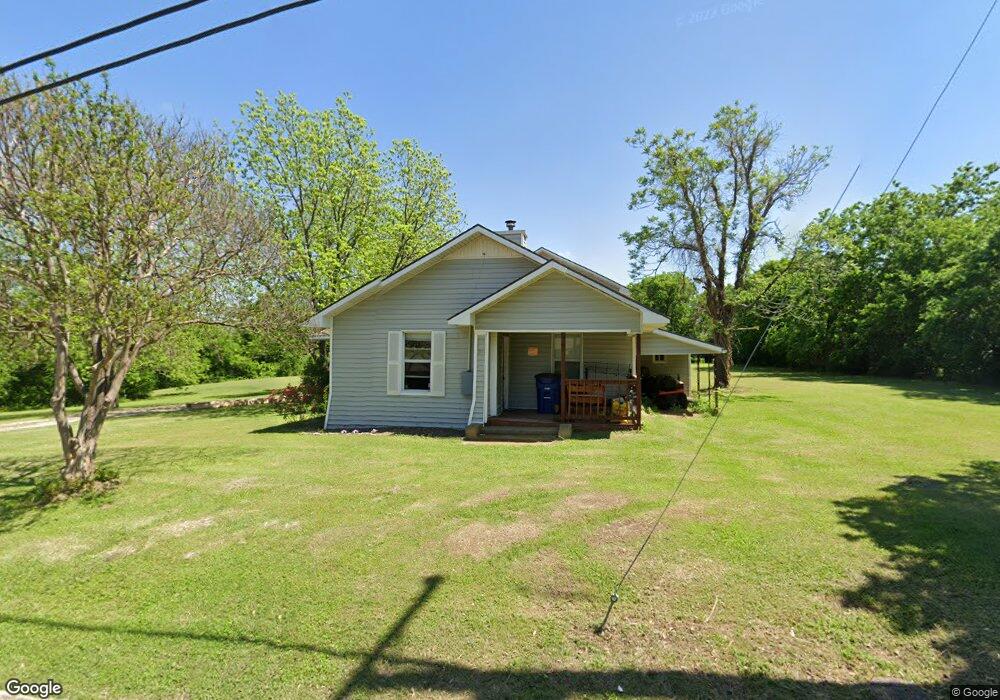 611 E Burnett St, Ennis, TX 75119 - photo 1