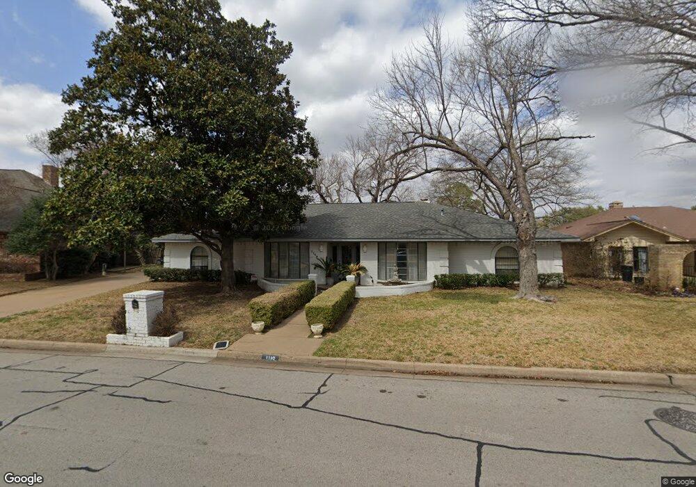 1110 Crowley Rd, Arlington, TX 76012 - photo 1