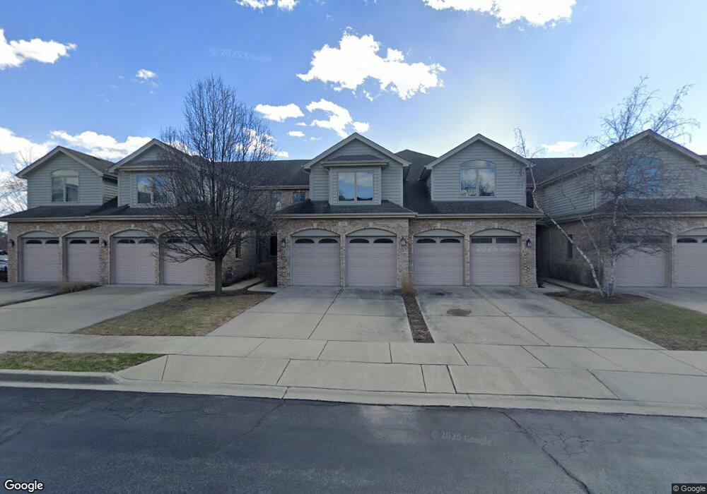 188 Mayo Ct unit 1, Elmhurst, IL 60126 - photo 1