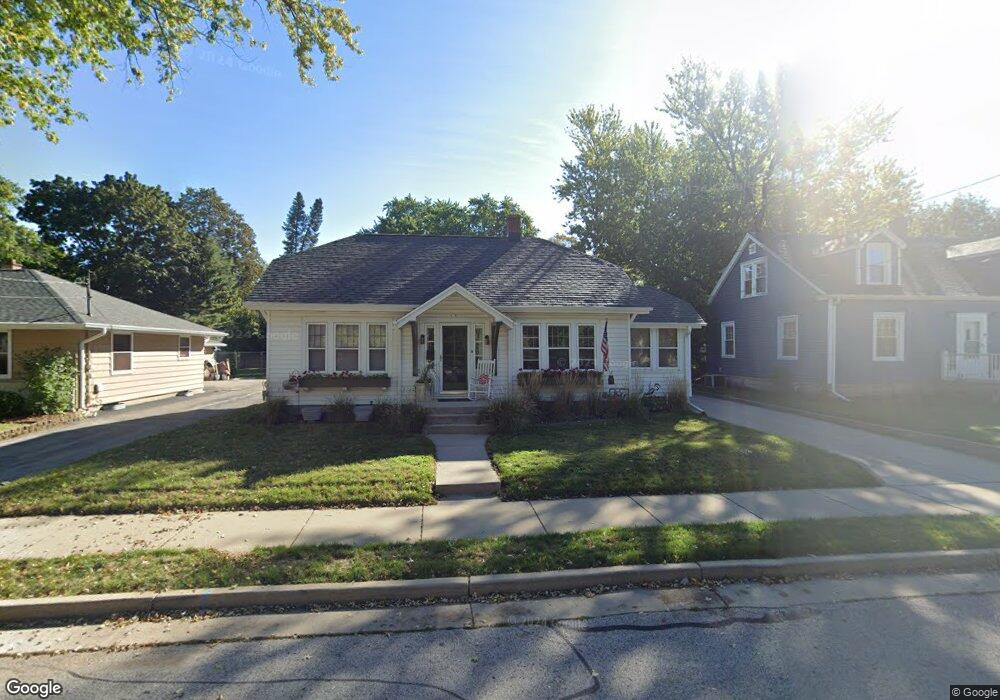 315 S Elm St, Oconomowoc, WI 53066 - photo 1