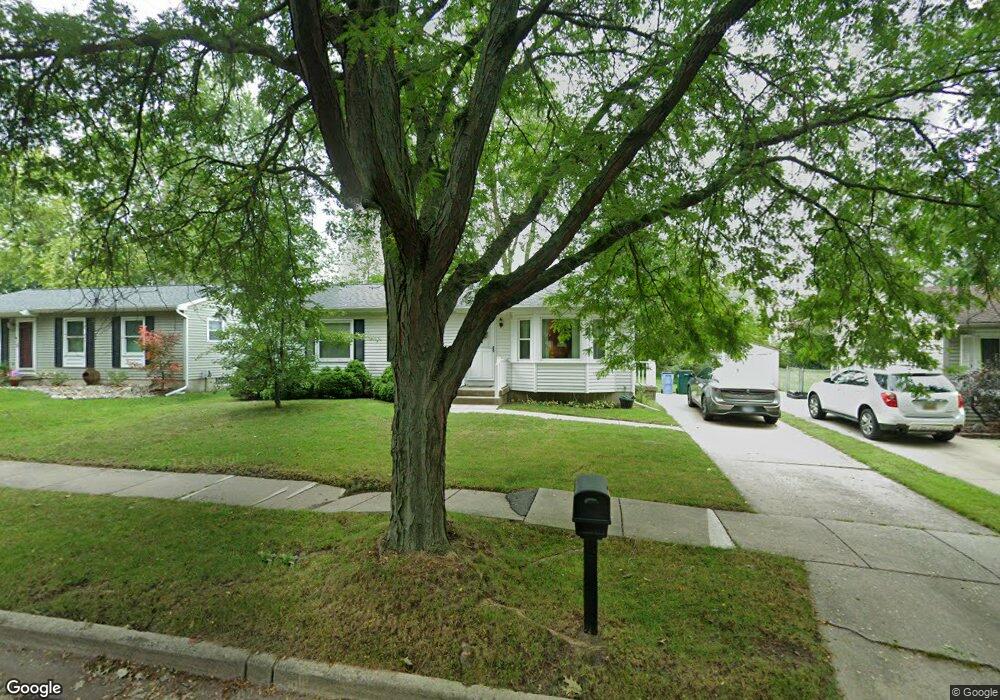 5648 Annapolis Dr, Lansing, MI 48911 - photo 1