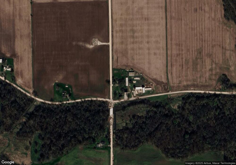 10720 Finzel Rd, Carleton, MI 48117 - photo 1