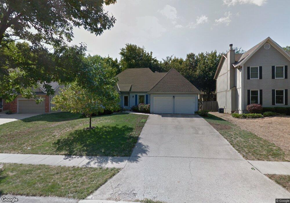 8308 Twilight Ln, Lenexa, KS 66219 - photo 1