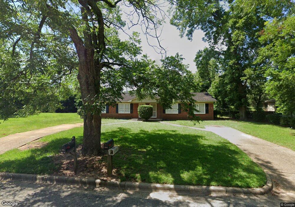 1706 W Oglethorpe Ave, Albany, GA 31707 - photo 1