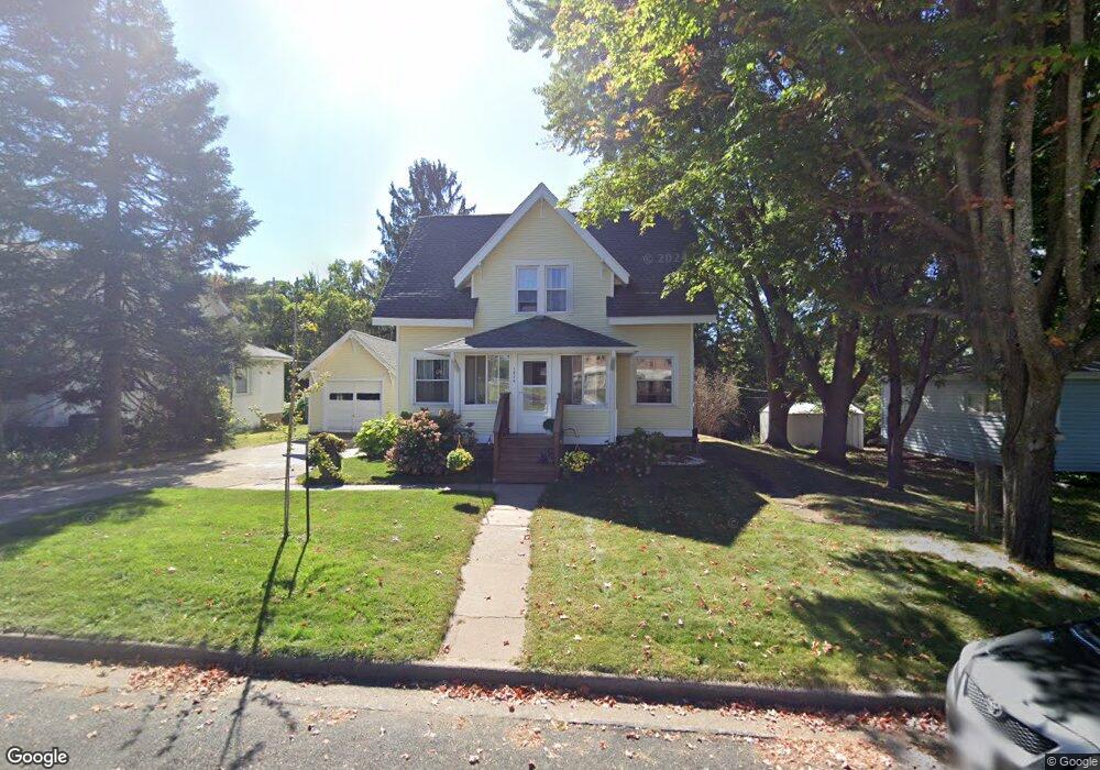 1216 12th Ave E, Menomonie, WI 54751 - photo 1