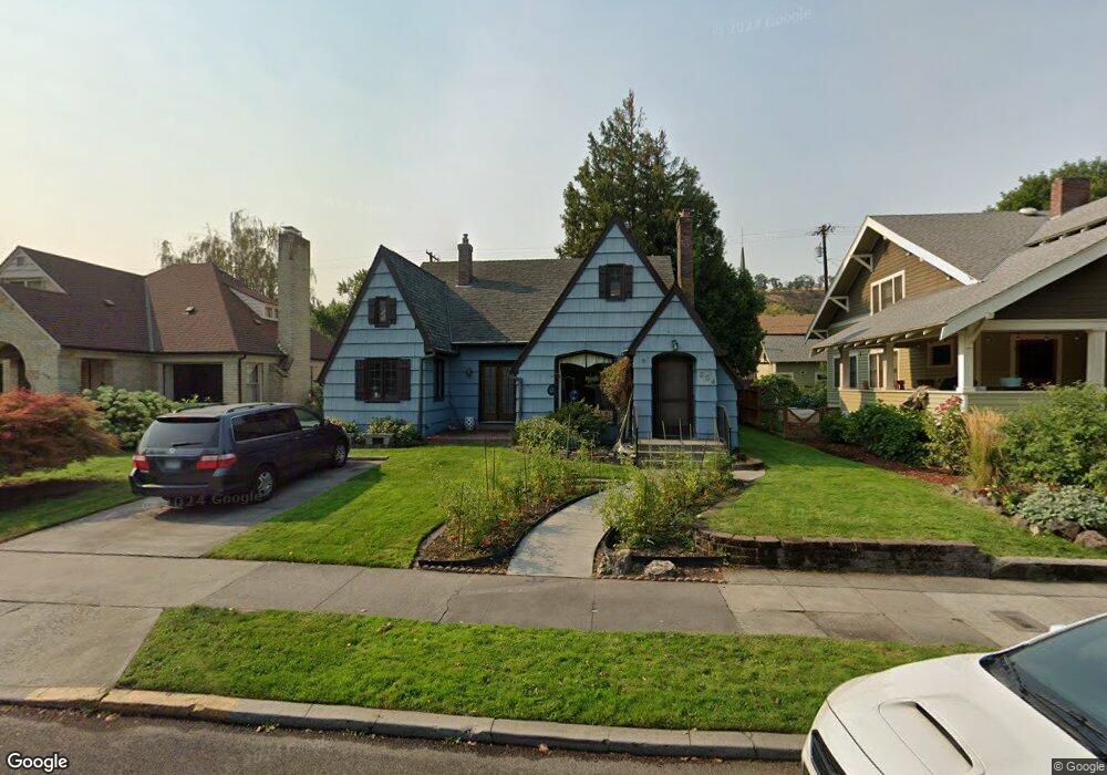 304 E 10th St, the Dalles, OR 97058 - photo 1