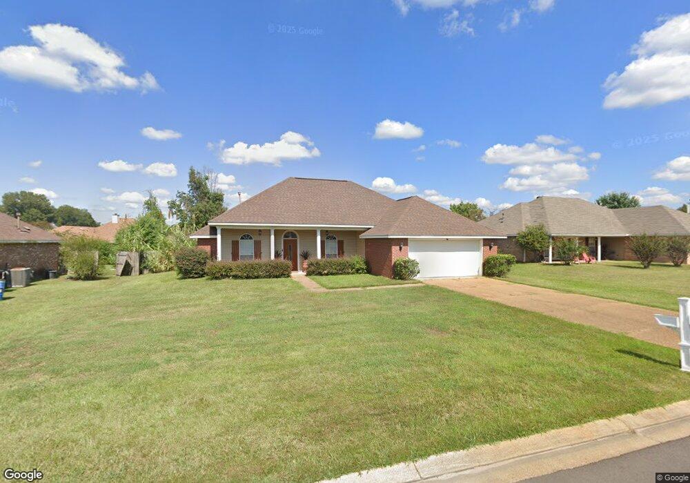 9847 Crooked Creek Blvd, Byram, MS 39272 - photo 1