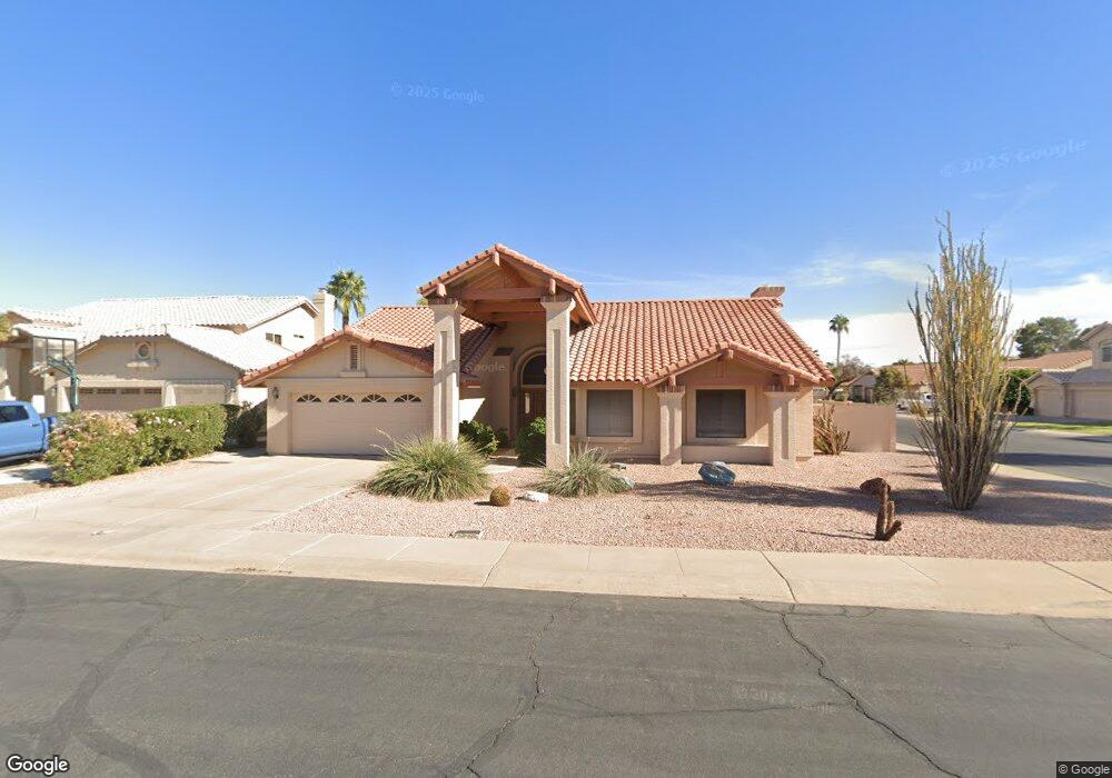 8445 S Hazelton Ln, Tempe, AZ 85284 - photo 1