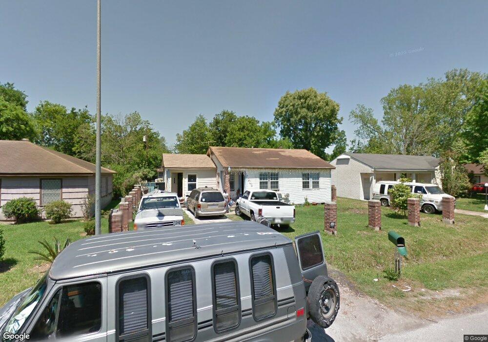 7209 Miley St, Houston, TX 77028 - photo 1