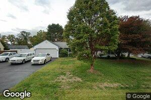 49 Smoketree Rd, Levittown, PA 19056