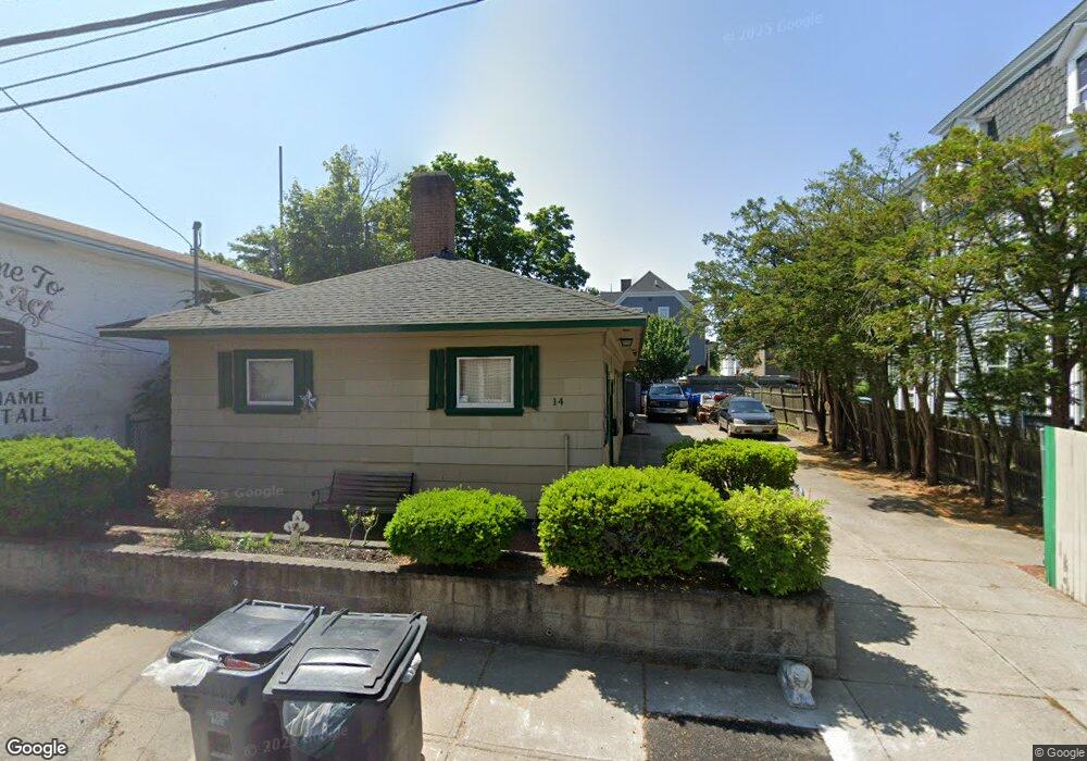 14 Redwing St, Providence, RI 02907 - photo 1