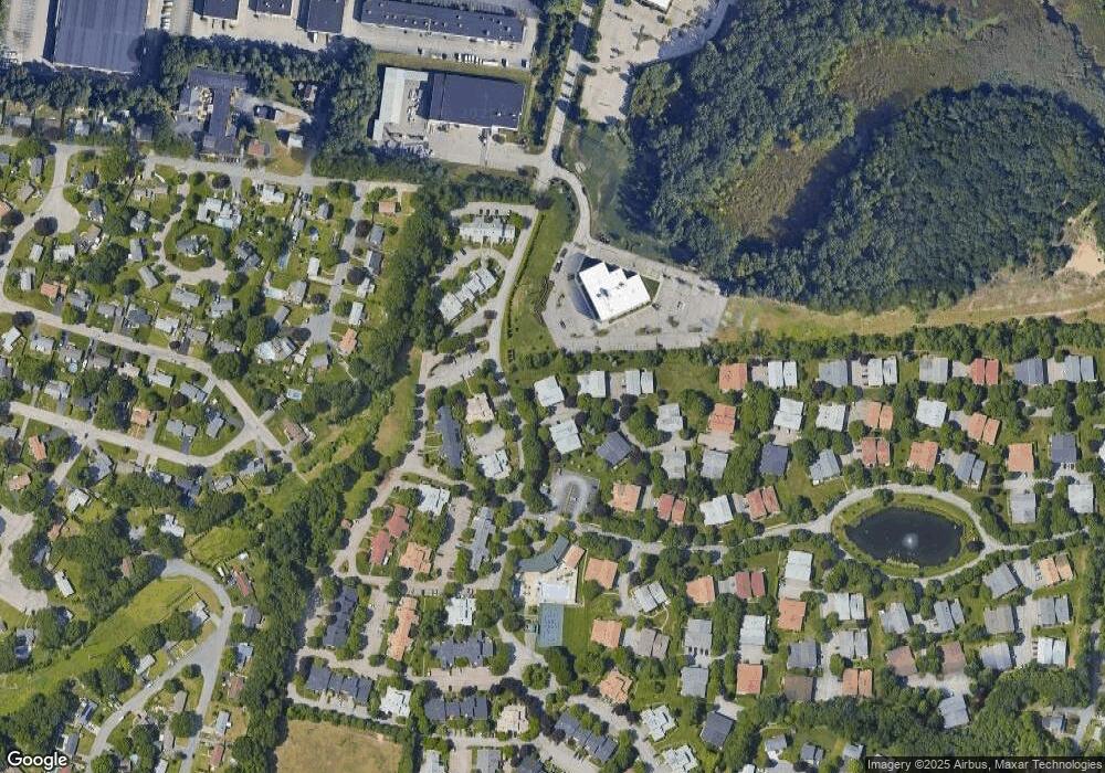 44 Fox Ridge Crescent unit 16, Warwick, RI 02886 - photo 1