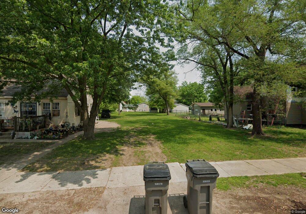 806 W Hubbard Ave, Elkhart, IN 46516 - photo 1