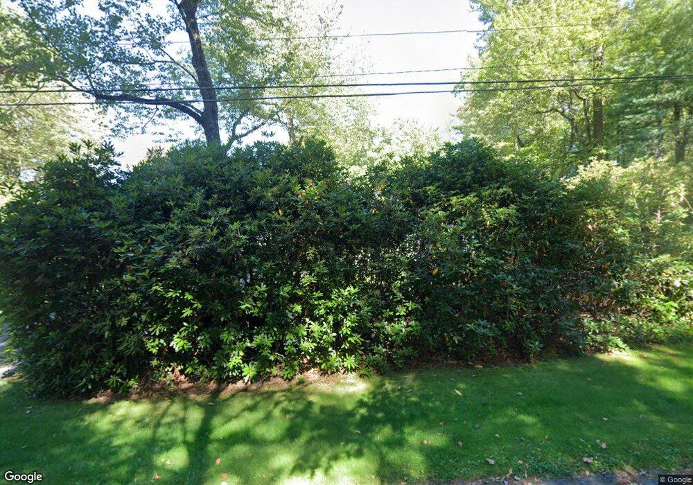 10 Mountain View Cir, Amherst, MA 01002 - photo 1