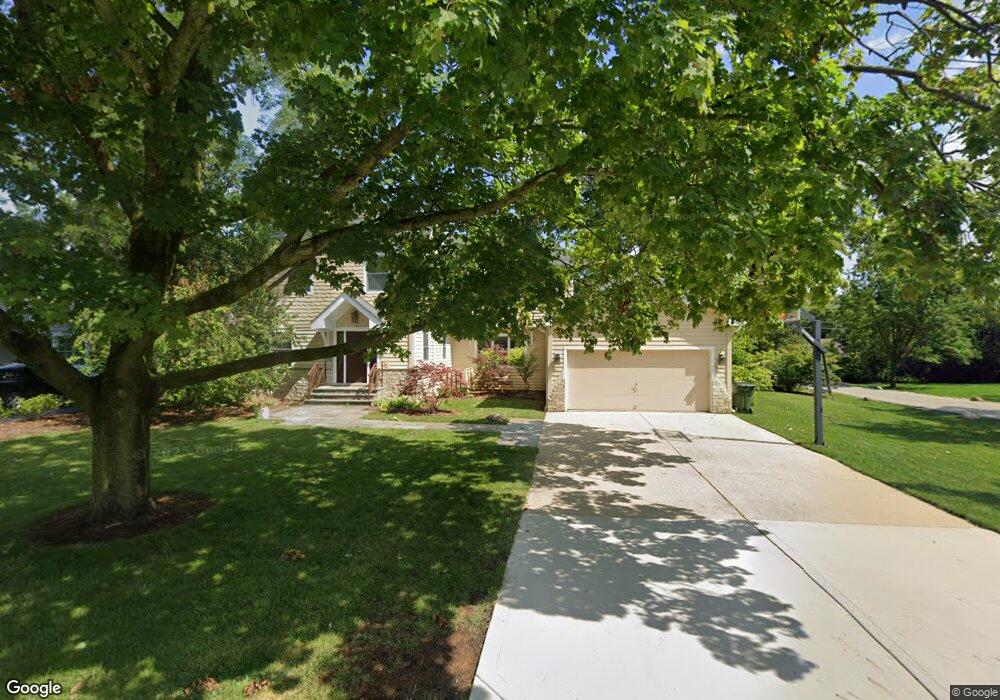 1000 Linden Ln, Glenview, IL 60025 - photo 1