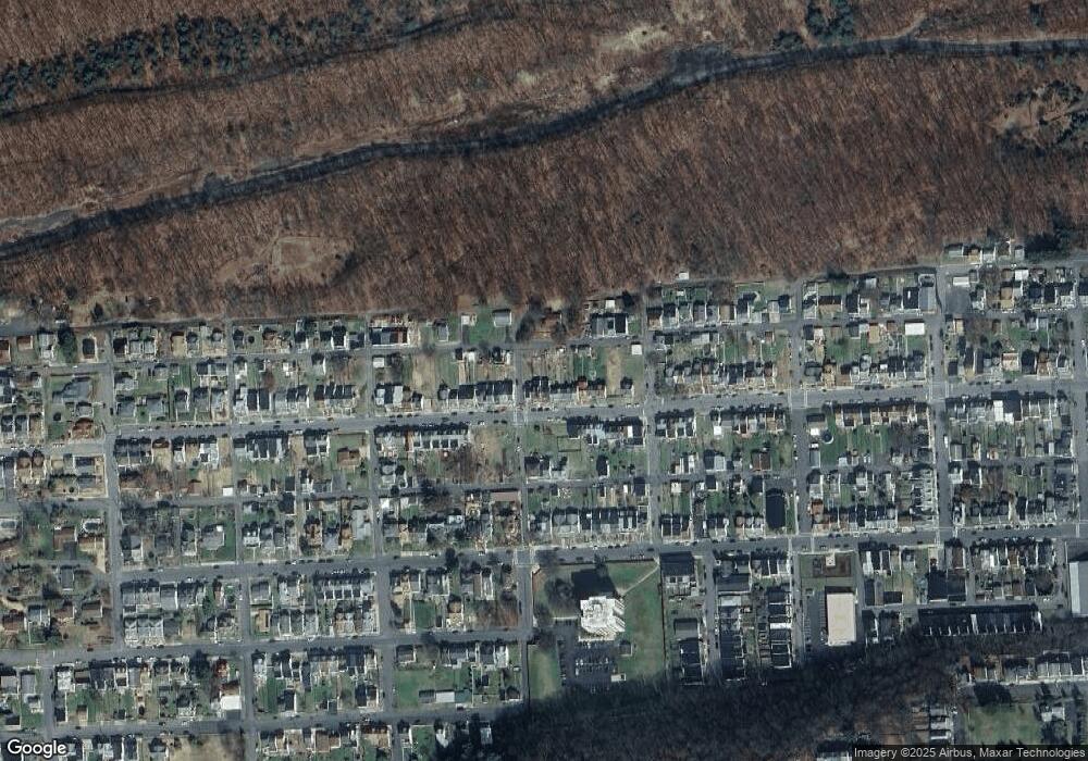 1343 W Walnut St, Coal Township, PA 17866 - photo 1