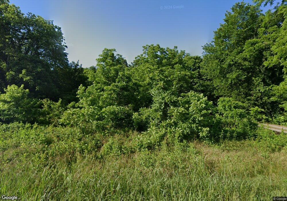 1993 Sims Rd, Shelbyville, TN 37160 - photo 1