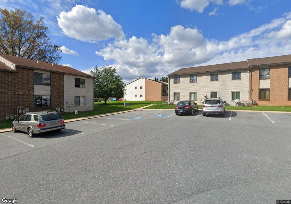 113 Lancaster Estate unit 113, Mount Joy, PA 17552 - photo 1