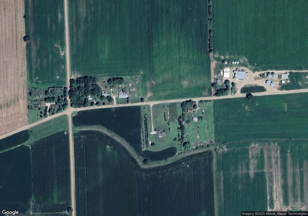 5150 N Ridge Rd, Chesaning, MI 48616 - photo 1