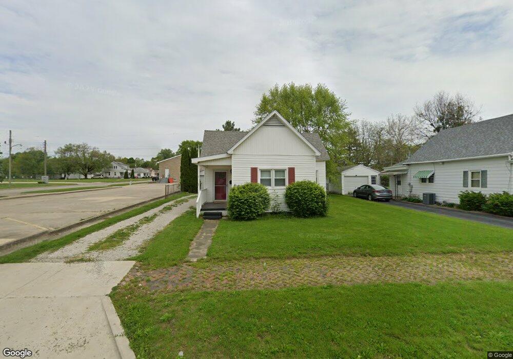 816 Lincoln Ave, Mattoon, IL 61938 - photo 1