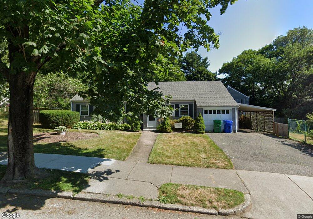 137 Warwick Rd unit Adam, West Newton, MA 02465 - photo 1