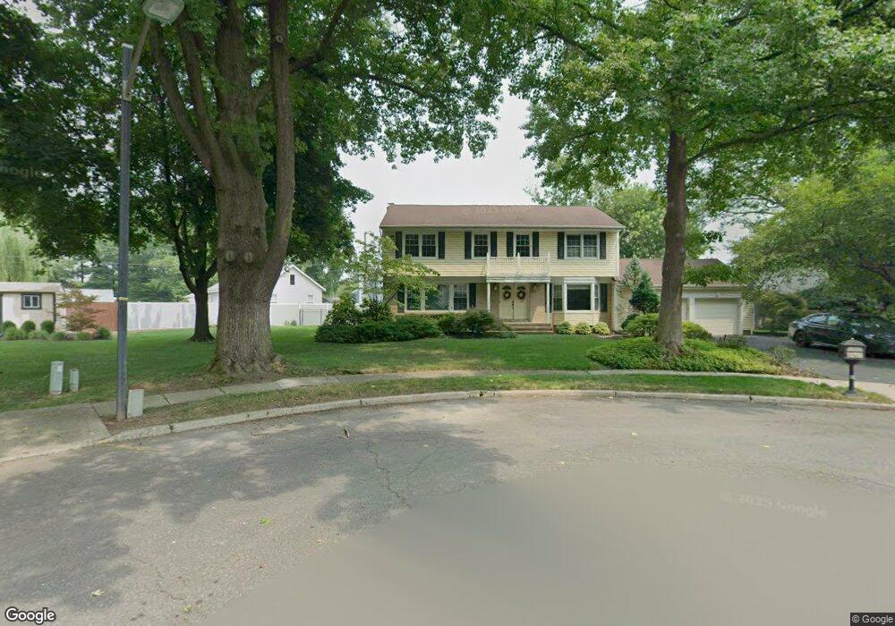 8 Skie Dr, Paramus, NJ 07652 - photo 1