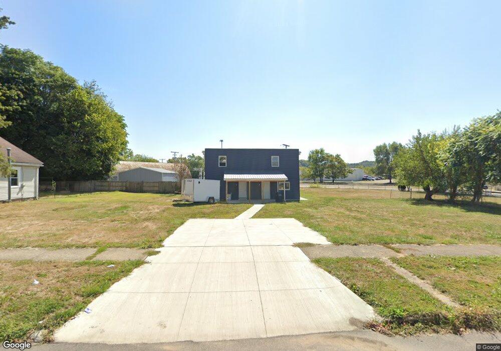 214 Perry St, Lancaster, OH 43130 - photo 1