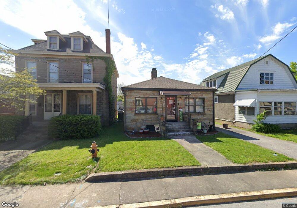 215 N Oak St, Corydon, IN 47112 - photo 1