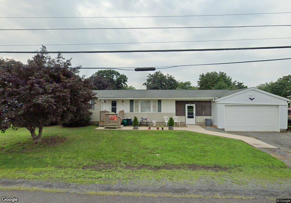 305 Cherry St, Lewisburg, PA 17837 - photo 1