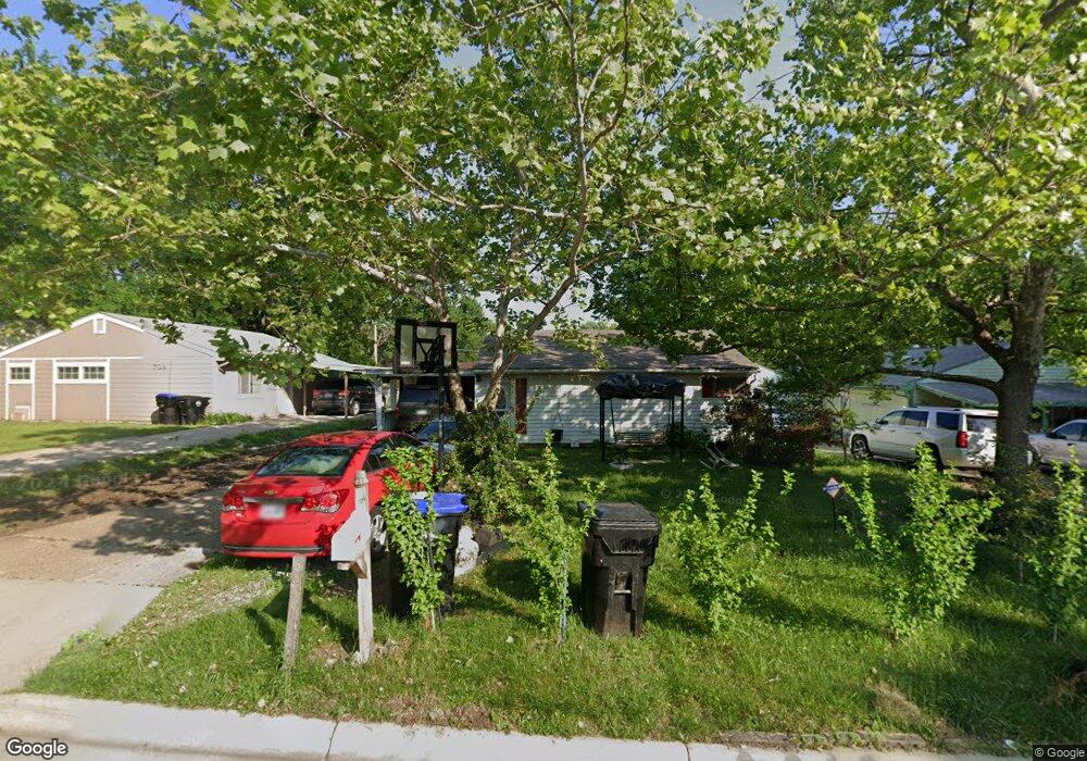 703 SE 33rd St, Topeka, KS 66605 - photo 1