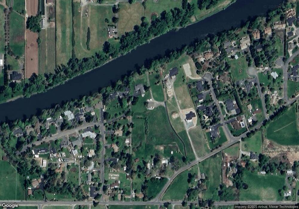 3600 S River Rd, Grants Pass, OR 97527 - photo 1