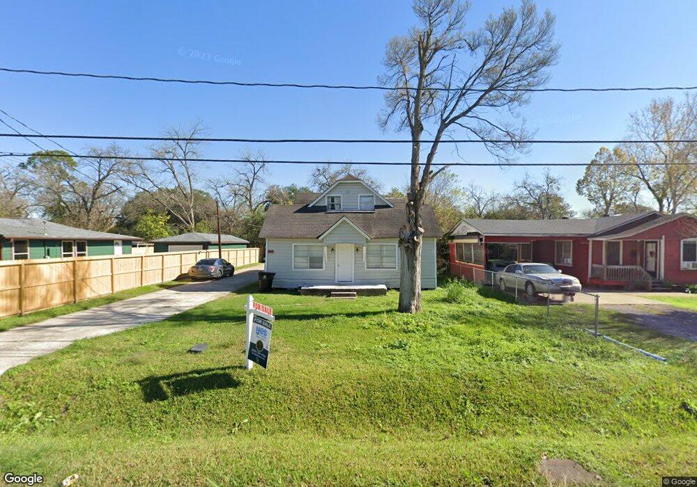 4518 Los Angeles St unit 1, Houston, TX 77026 - photo 1