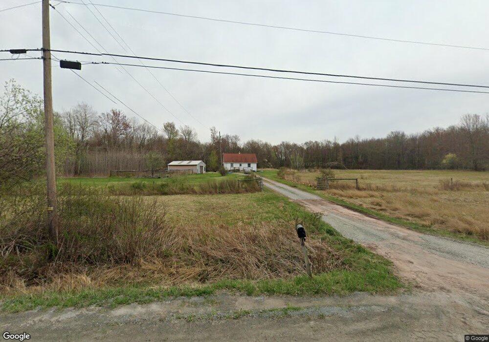 34 Mican Rd, Waymart, PA 18472 - photo 1